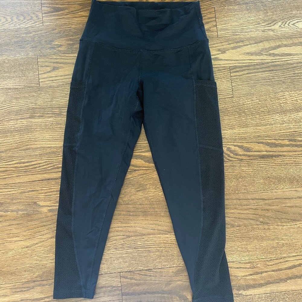 Aerie Chill Play Move High-Waisted Leggings Black Pockets Mesh Detail